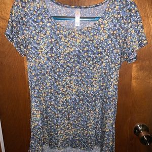 XS LuLaRoe classic T